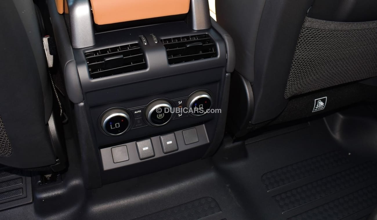 Land Rover Defender Land Rover Defender 110 HSE X-Dynamic P400 | Black Pack Edition - 7seat | 2023
