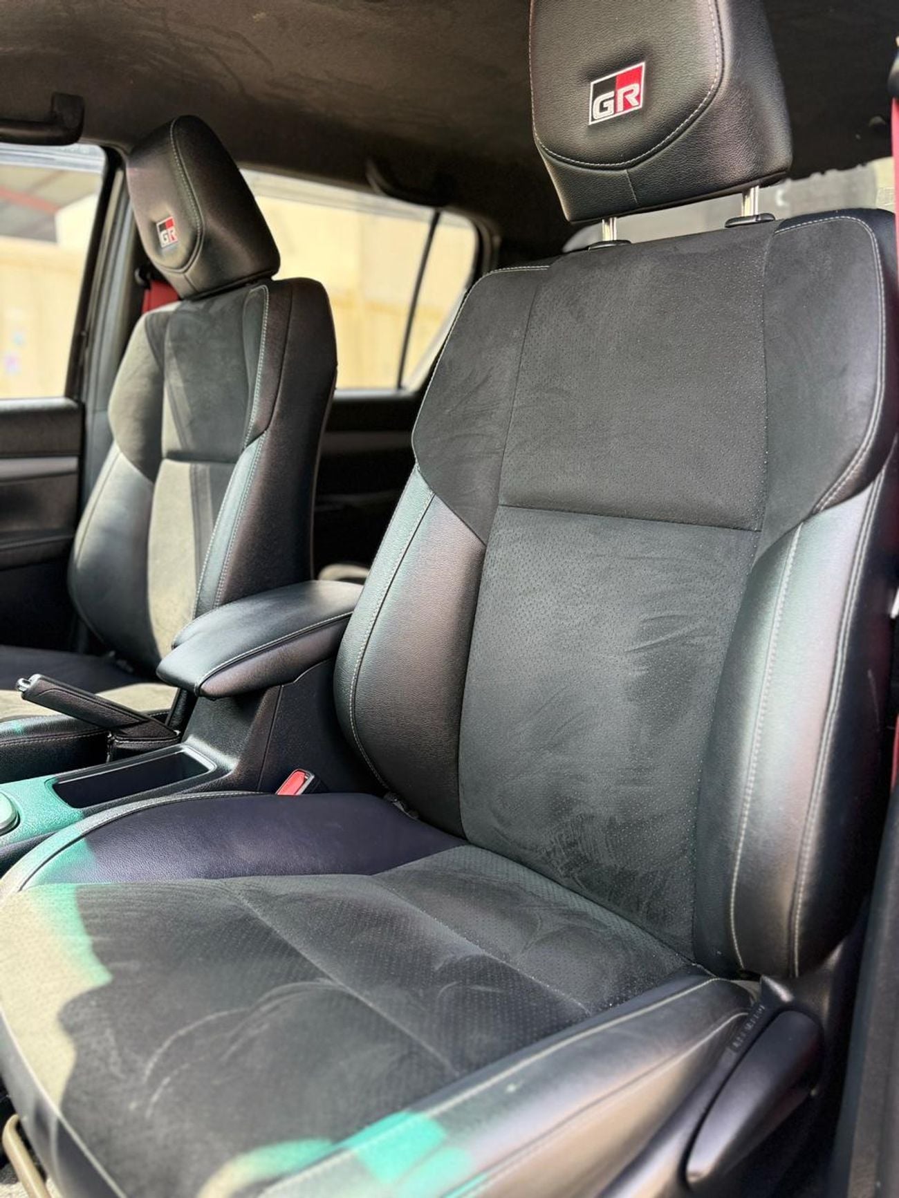 Toyota Hilux GR Sport 2.8L