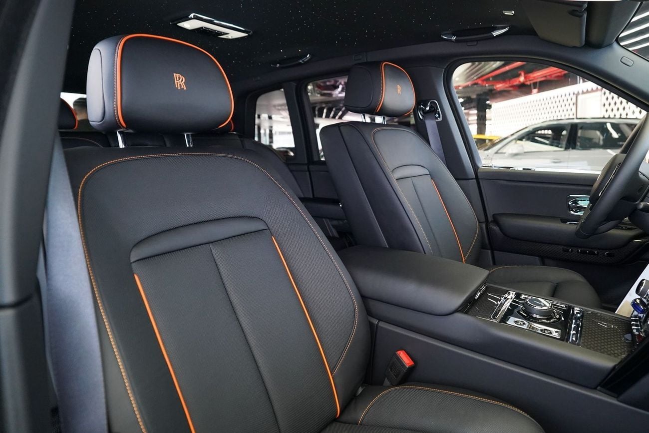 Rolls Royce Cullinan BLACK BADGE