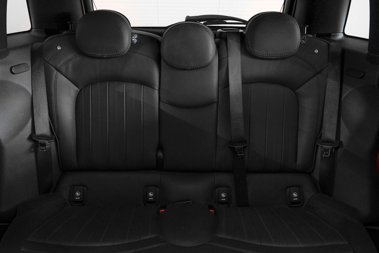 Mini Cooper S Low Mileage / Just Serviced