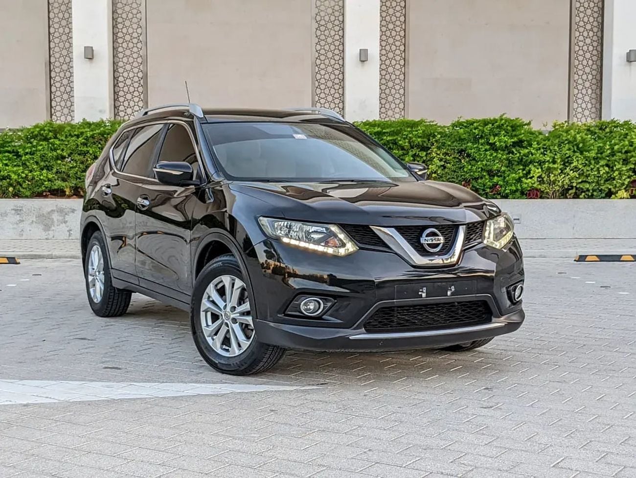 Nissan X Trail SV GCC Specs 4WD Premium Condition Perfect Family SUV