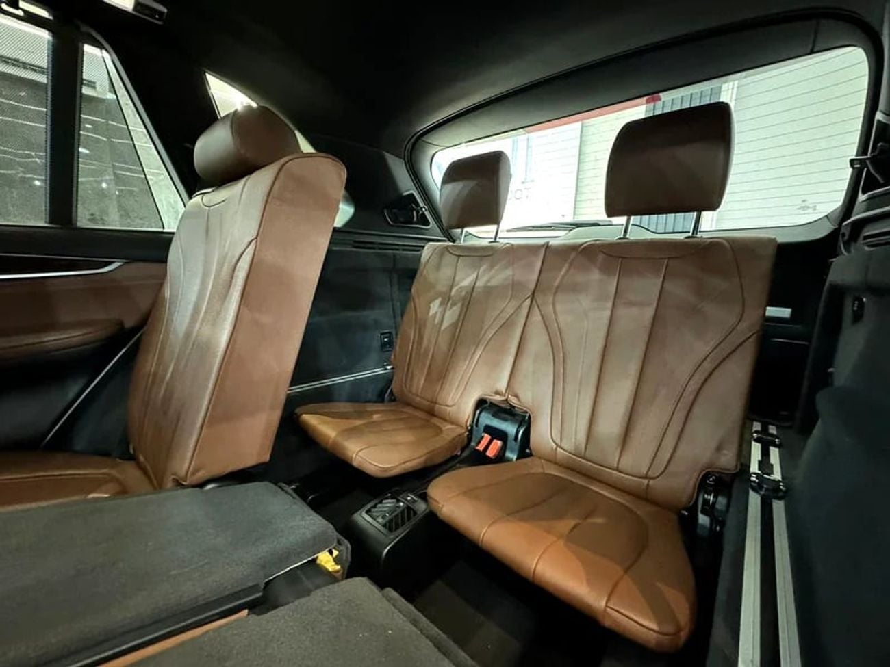 BMW X5 50i M SPORT AMAZING V8 || 7 SEATS || FULL OPTIONS || GCC II ACCIDENTS FREE I| SCREENS || PANORAMIC