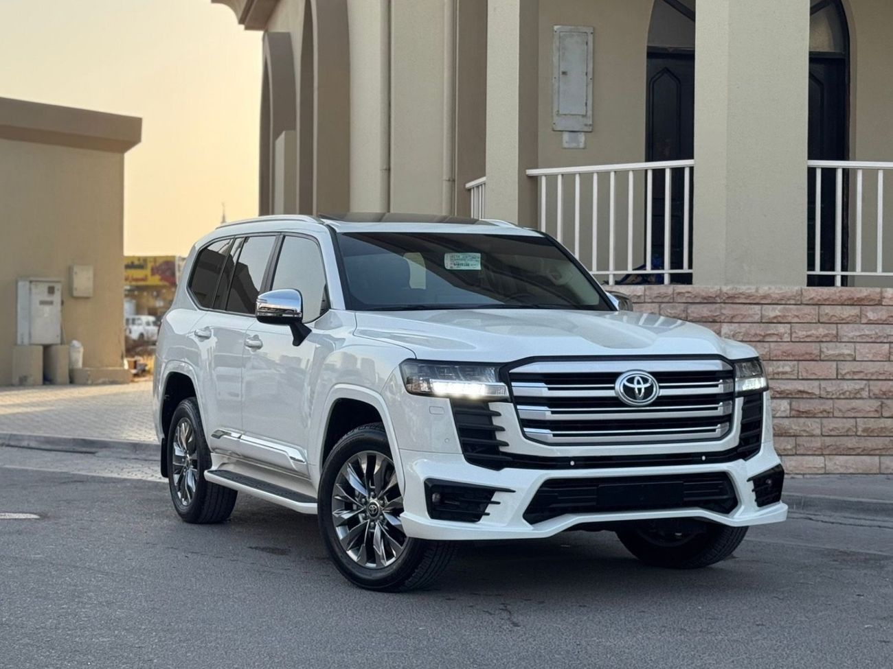 تويوتا لاند كروزر 2022 Model VXR Twin Turbo Full Option Very Clean And Perfect Condition