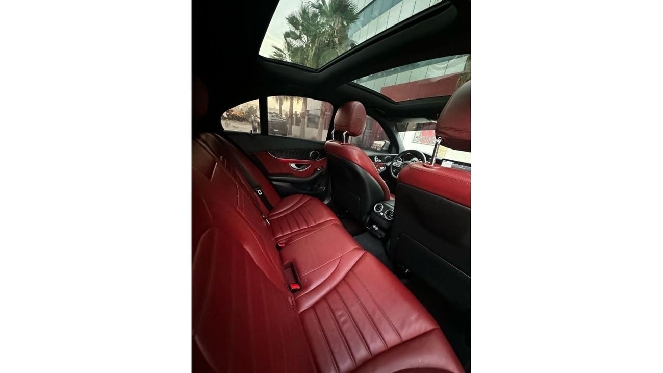 Mercedes-Benz C 200 Premium