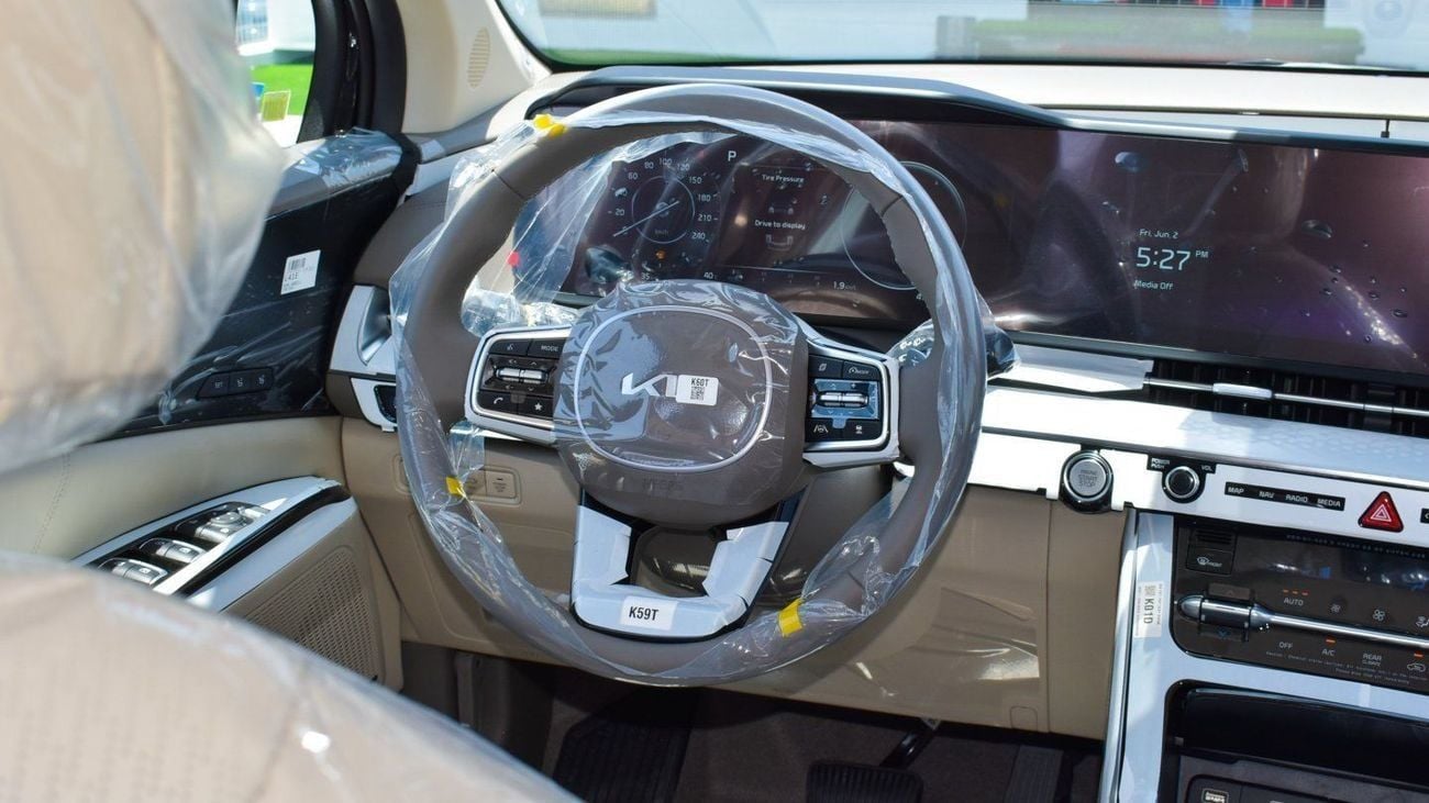 كيا كارنيفال Brand New Carnival Hi-Limousine Full