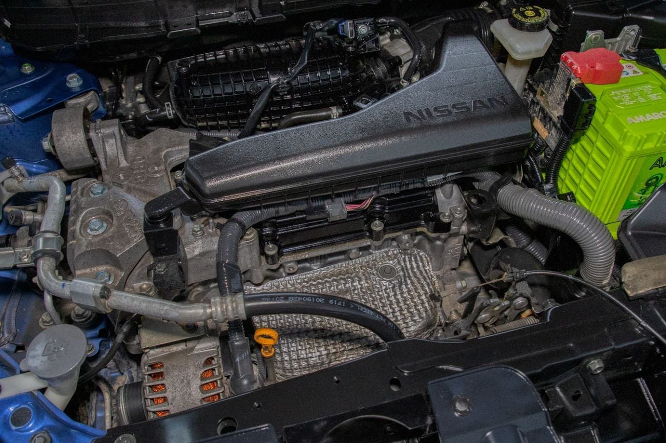 نيسان إكس تريل S 2.5L FWD (5 Seater)