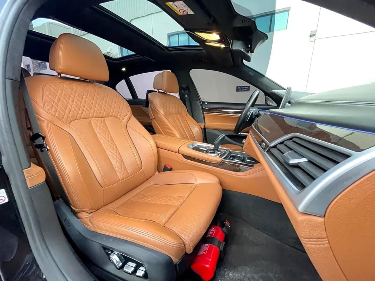 بي أم دبليو 750Li 750Li xDrive GCC Specs - Pristine Condition