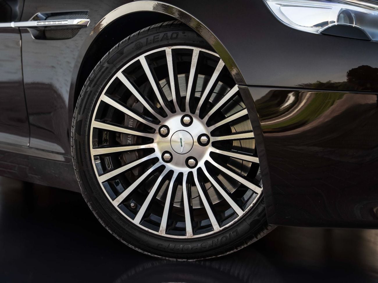 Aston Martin Rapide S