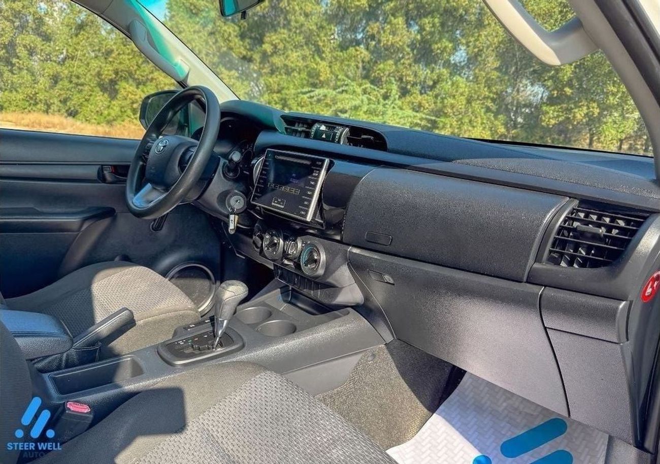 Toyota Hilux GL 2.7L Double Cab Utility 4WD Petrol / Well Maintained / Excellent Condition / GCC
