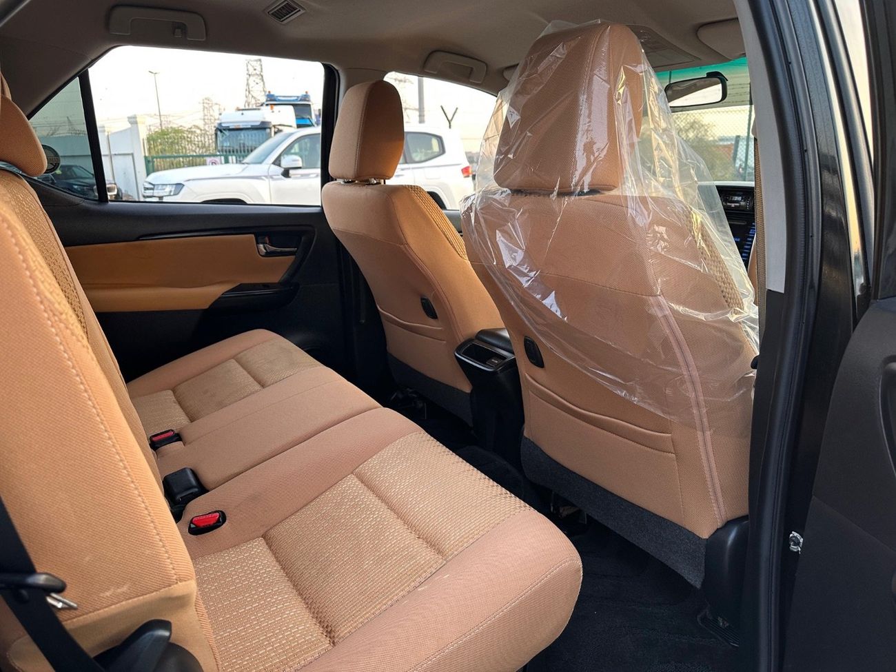 Toyota Fortuner EXR 2.7L (164 HP)