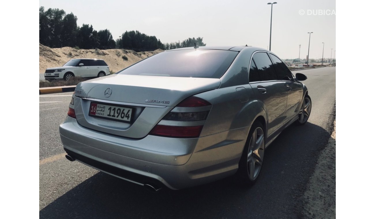 Mercedes-Benz S 500