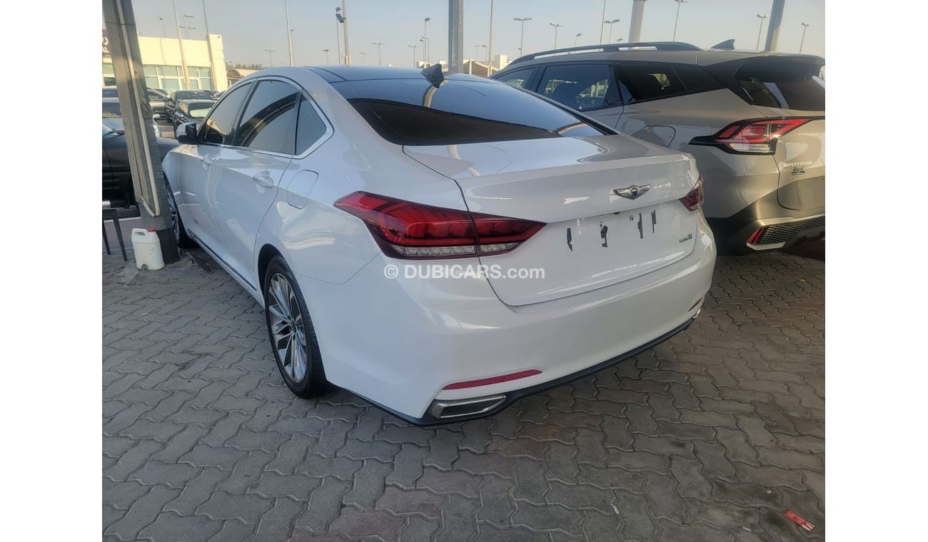 Hyundai Genesis Platinum