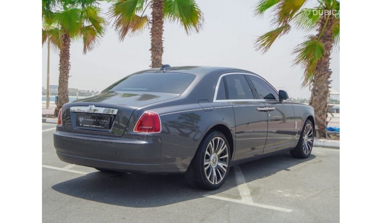 Rolls-Royce Ghost Starlight Roof