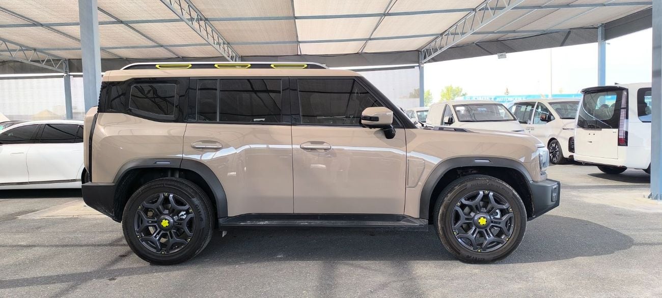 Jetour T2 LUX