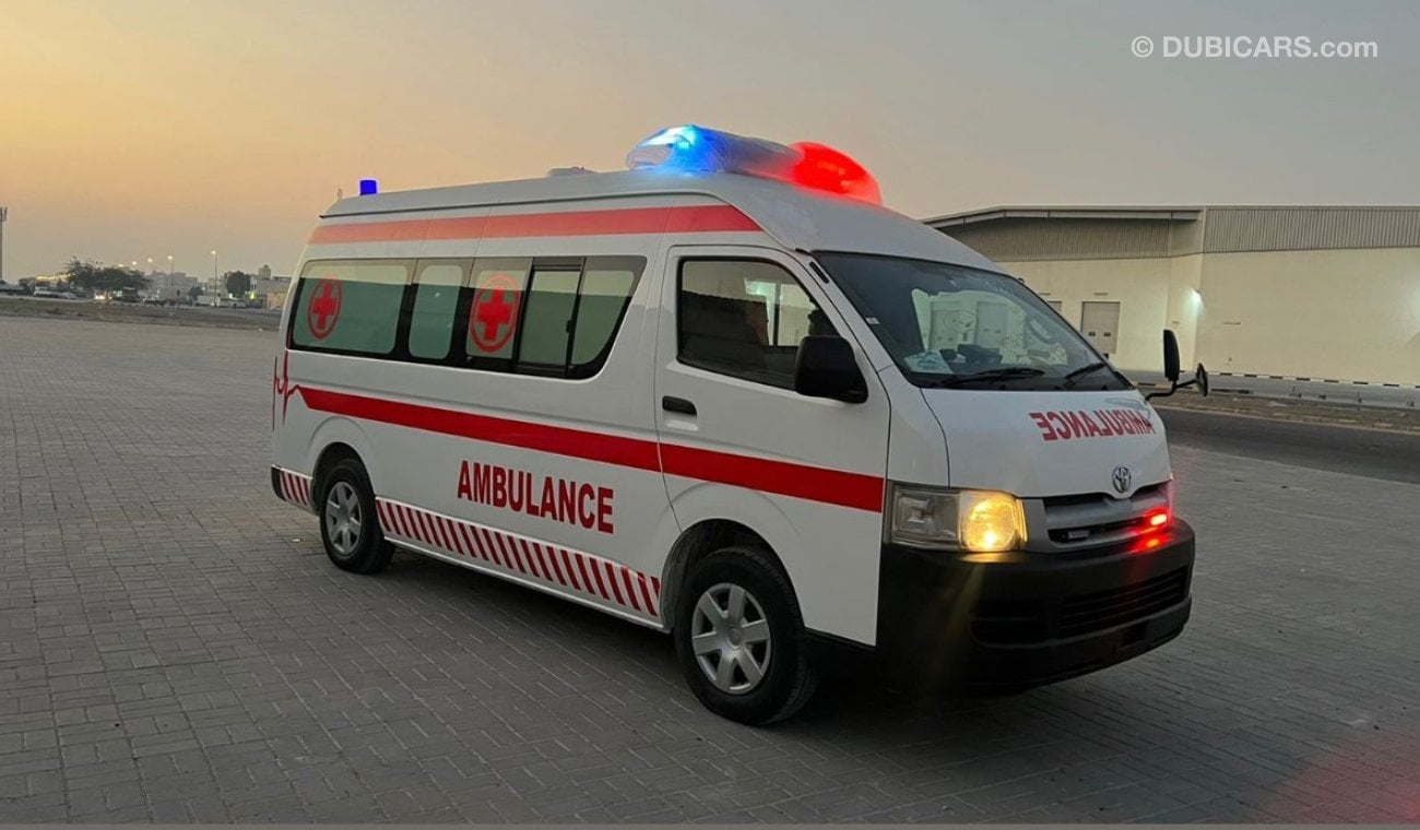 Toyota Hiace 2023 TOYOTA HIACE Ambulance 2.8L Diesel Zero KM