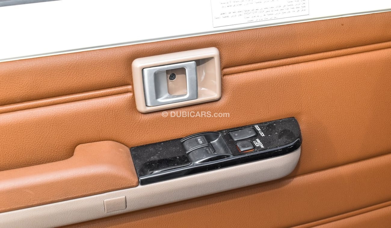 تويوتا لاند كروزر 70 4.0L V6