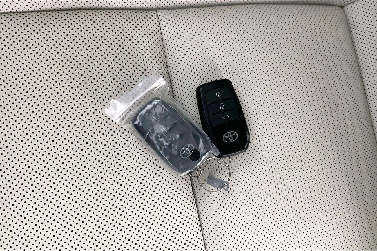 Toyota Crown Platinum | National Day Celebration | Guaranteed Warranty | 0 Down Payment