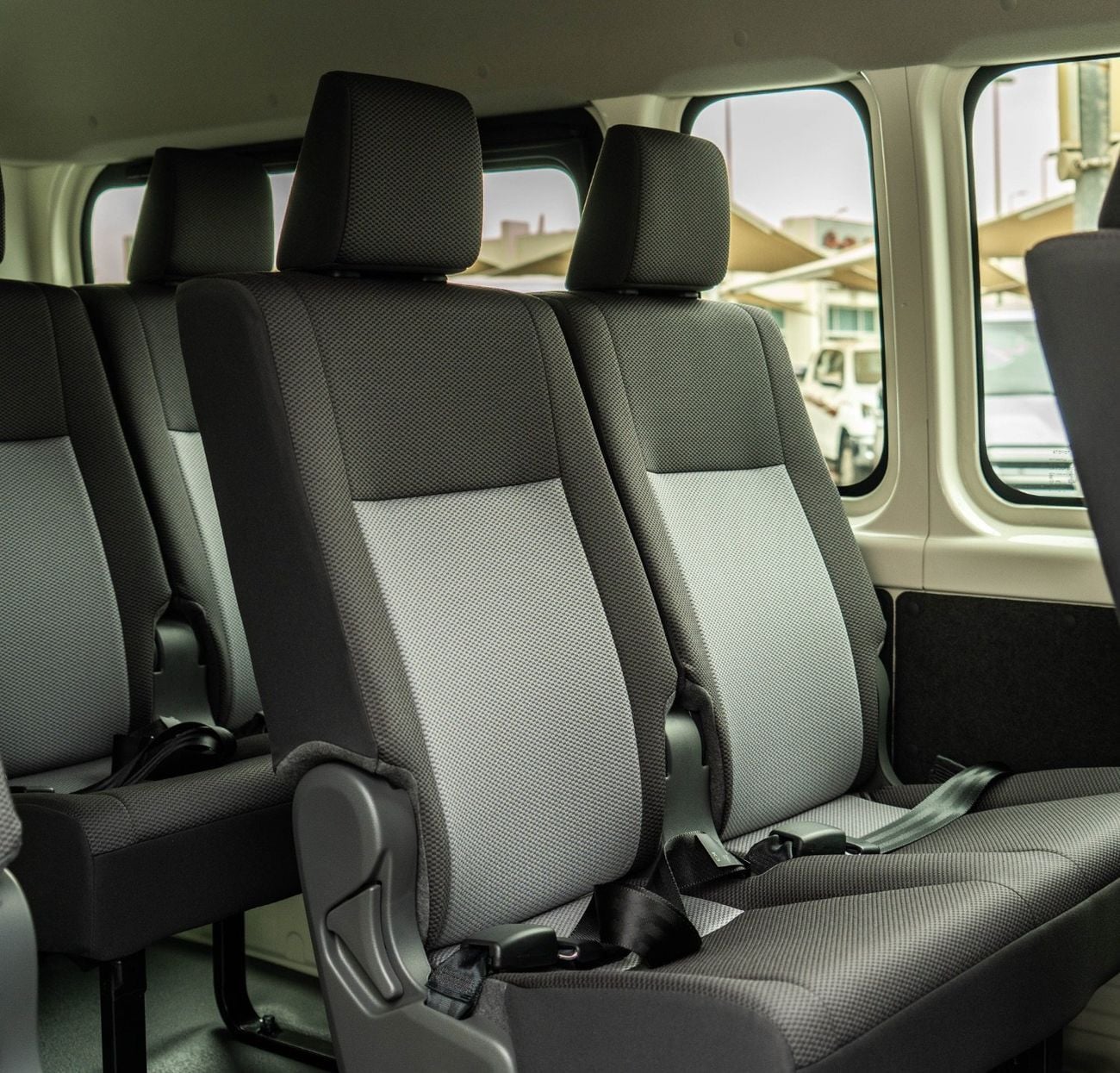 Toyota Hiace Hiace 2.8 Diesel || MT || 2026