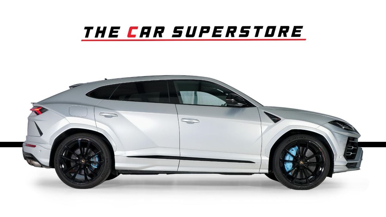 Lamborghini Urus STD Exclusive Leather With Orange Stitching-Black Exterior Pack-23 Inch Black Rims