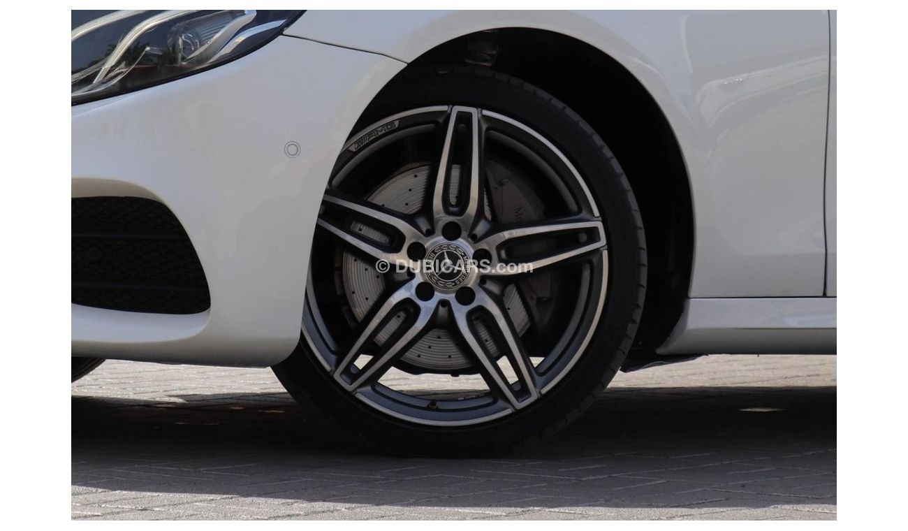 Mercedes-Benz E200 AMG Mercedes-Benz E200 201