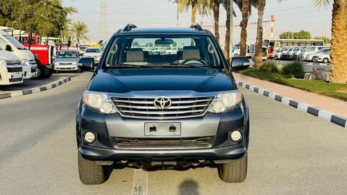 تويوتا فورتونر SR5