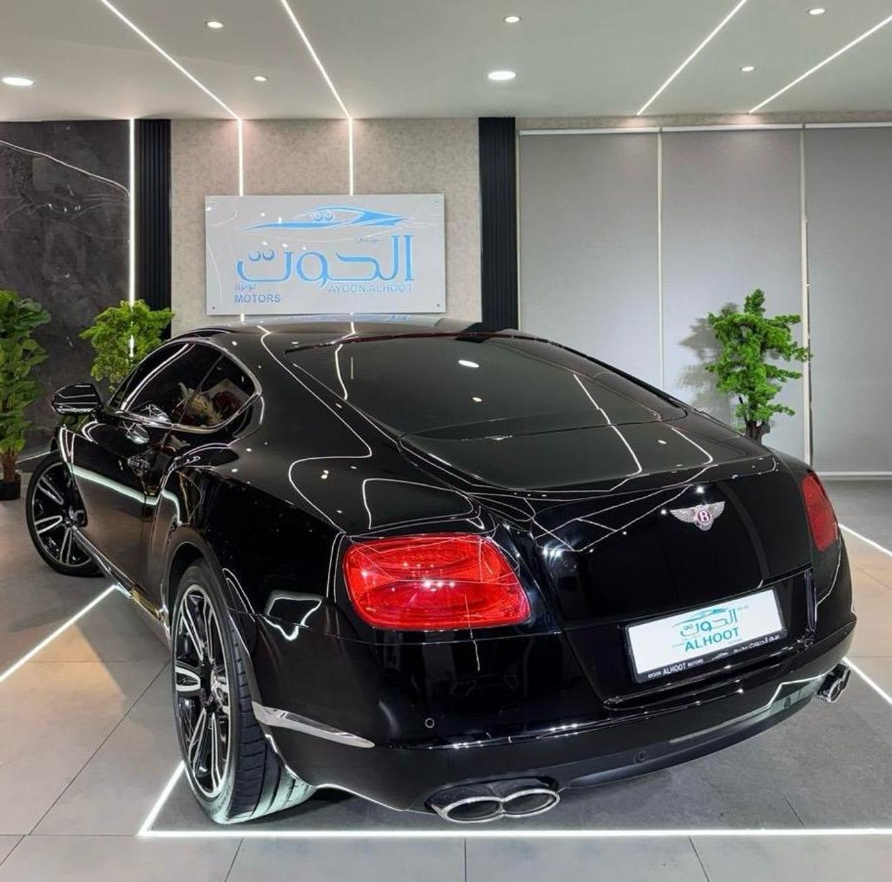 Bentley Continental GT LOVELY BENTLY CONTINENTAL GT V8 || TOP RANGE || GCC || FREE ACCIDENT