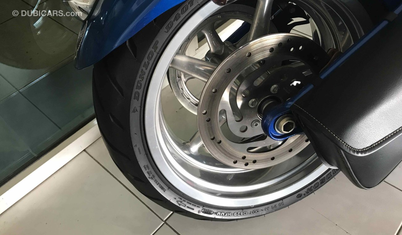 Harley-Davidson Rocker C