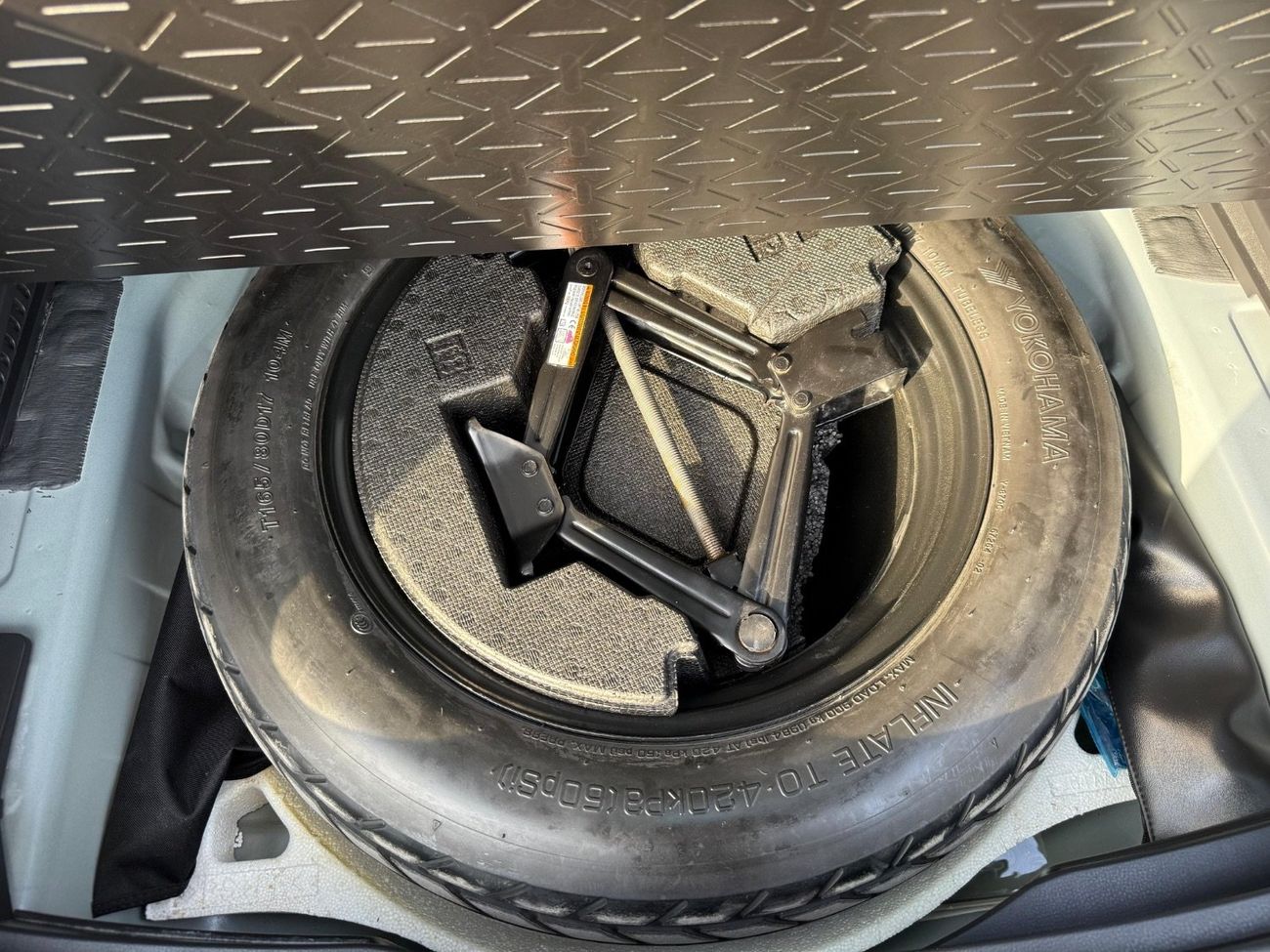 Toyota RAV4 XLE Premium 2.5 Full Option 2025