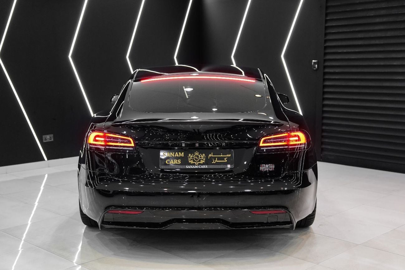 تسلا Model S Plaid (AWD) Carbon Fiber Interior | 1,020 HP | Dealer Warranty!!
