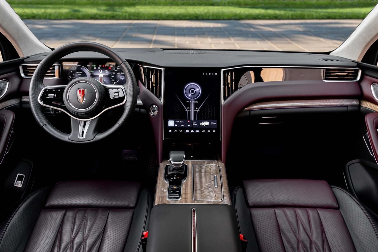 هونغشي HS7 2,155 P.M | Deluxe | Hongqi Warranty to 2032 + Service to 2028 | 0% Downpayment