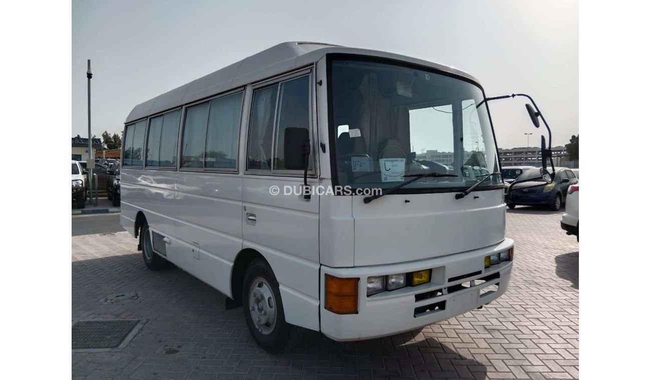 Nissan Civilian NISSAN CIVILIAN BUS RIGHT HAND DRIVE (PM1261)