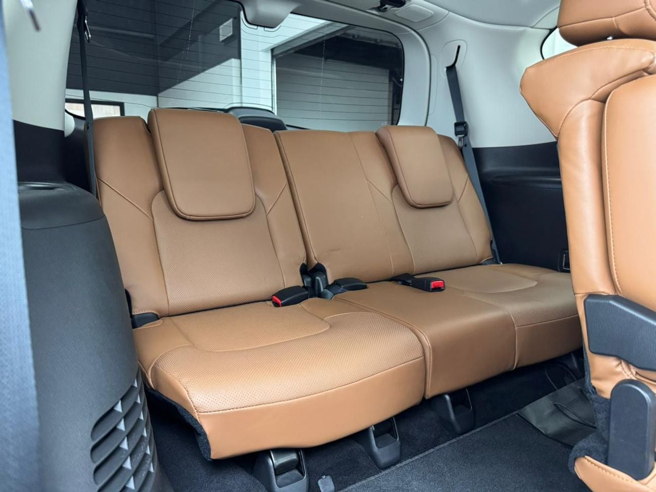 Infiniti QX80 2022 Infiniti QX80 Luxury, 3/2028 Infiniti Warranty, Infiniti Service History, GCC
