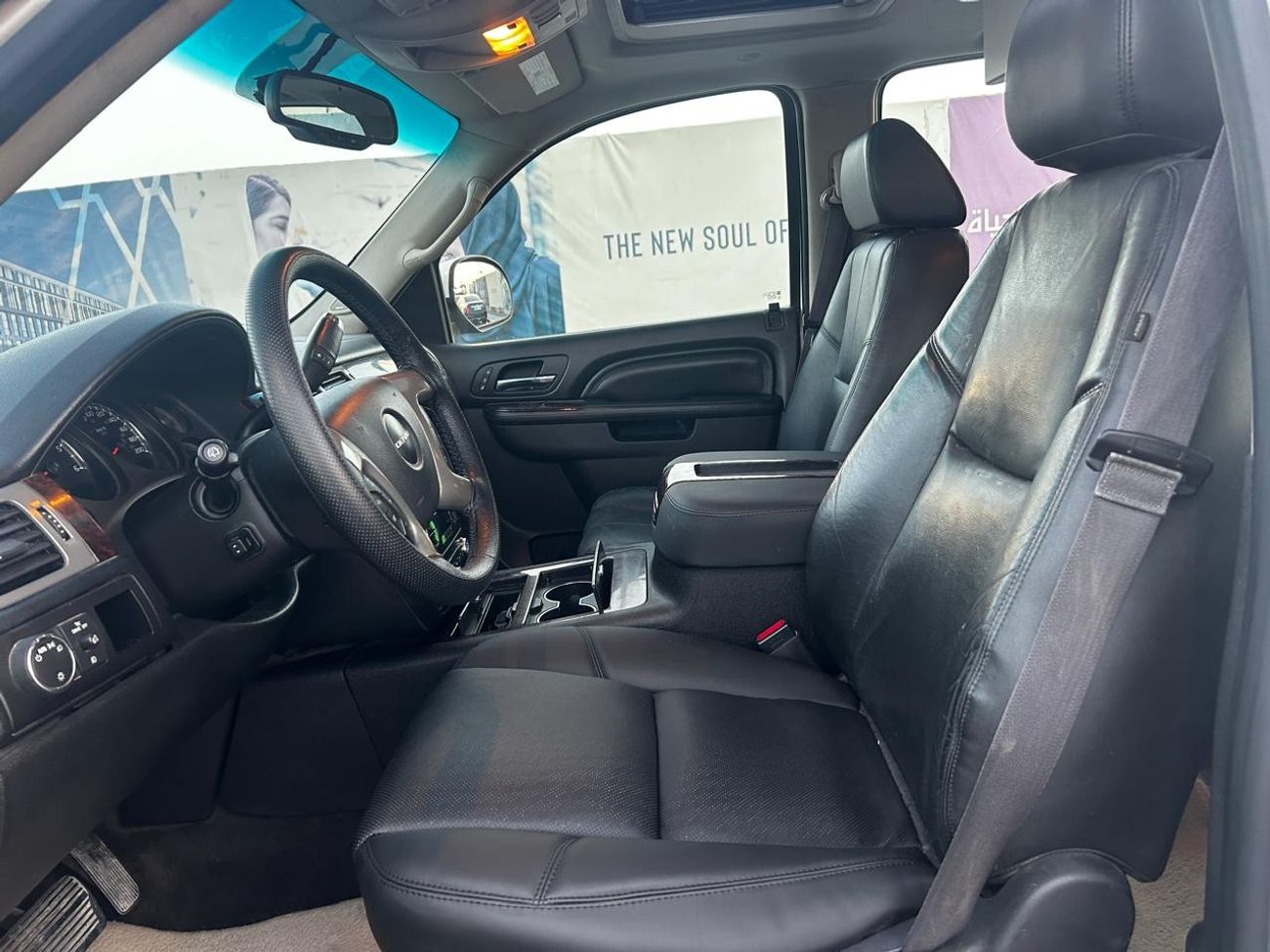 GMC Yukon yucon denali 2013 model gcc