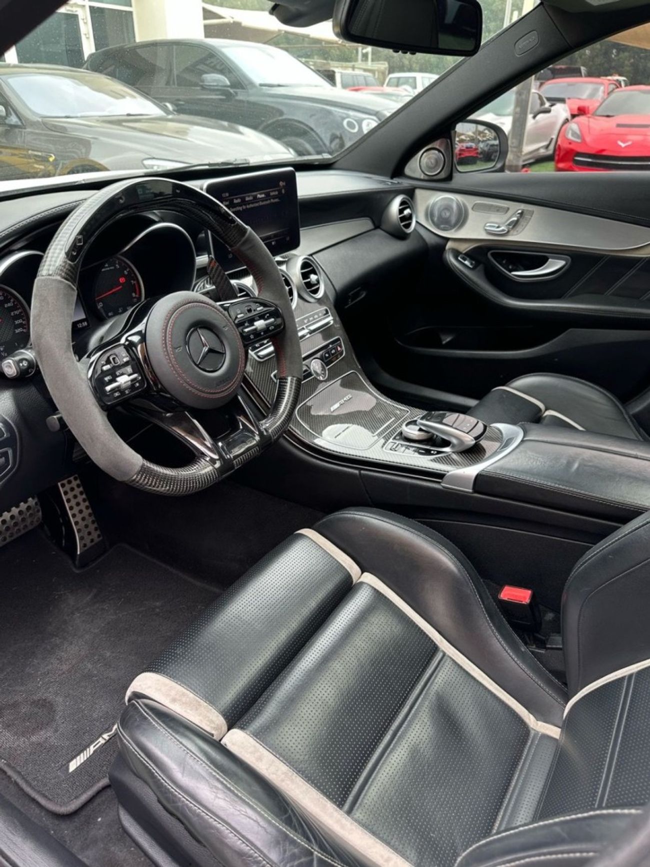 مرسيدس بنز C 63S AMG Std 4.0L Sedan