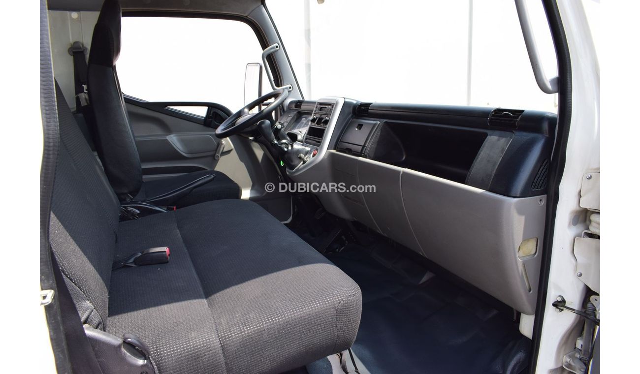 ميتسوبيشي فوسو كانتير Mitsubishi Canter D/c pick up, model:2017. Free of accident with low mileage