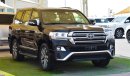 Toyota Land Cruiser VXR V8 5.7 L