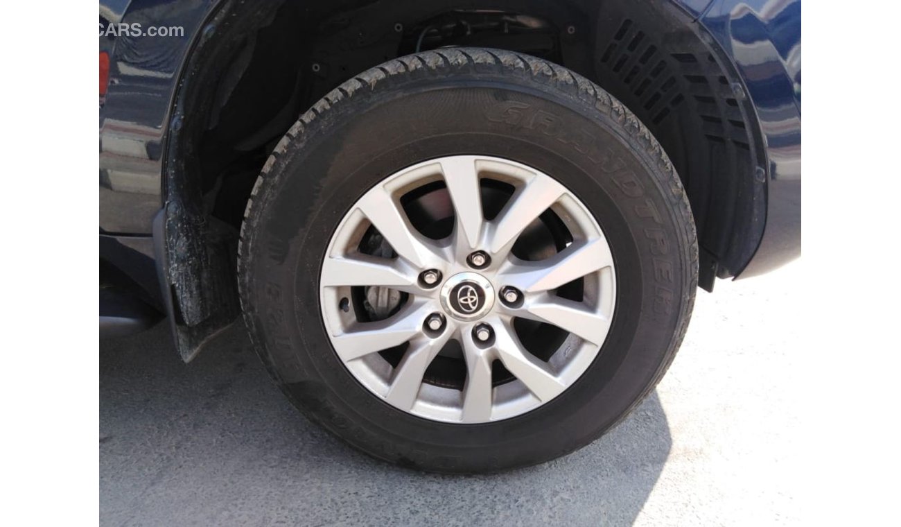 Toyota Land Cruiser Land Cruiser v8 RIGHT HAND DRIVE (Stock no PM36)