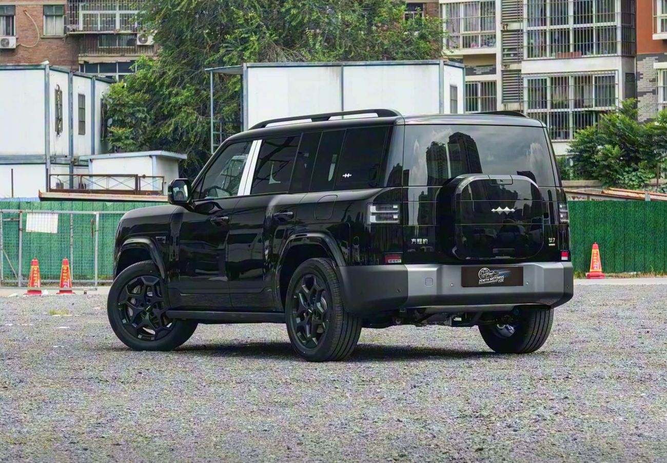 بي واي دي ليوبارد تيتانيوم 7 190KM Four-Wheel Drive Ultra Edition