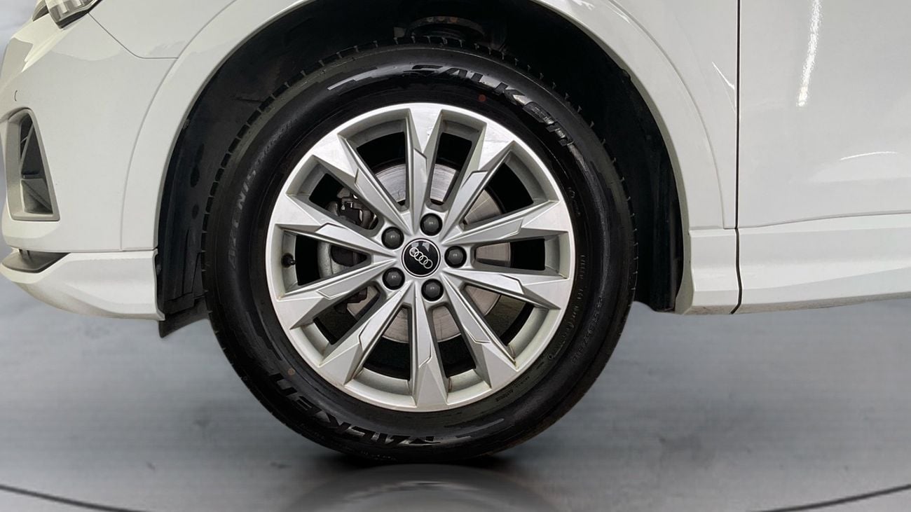 أودي Q3 35 TFSI Advanced | شامل الضمان | 0 ﺪﻔﻋﺓ ﺃﻮﻟﻯ