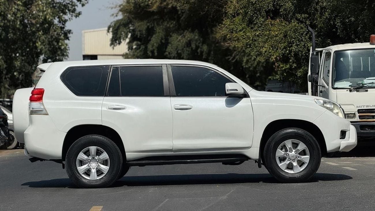 Toyota Prado 2012| 2.7L PETROL | AT | LHD | PREMIUM TEXTURE LEATHER SEATS | AUDIO PLAYER | ALLOY RIMS
