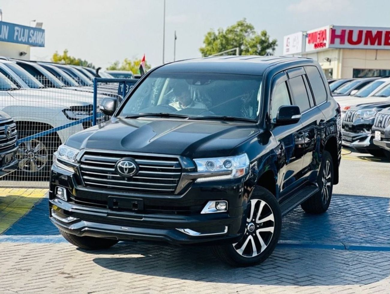 Toyota Land Cruiser Land Cruiser LC200 Black edition RHD