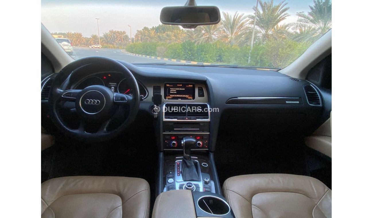 Audi Q7 TFSI quattro S-Line Audi Q7 S-LINE 2012 GCC Orginal Paint - Perfect Condition - Accident Free