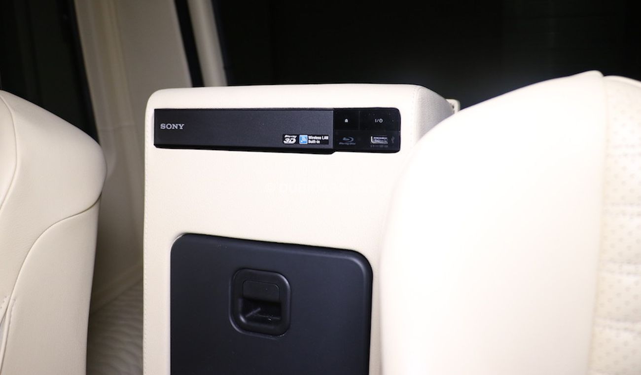 Mercedes-Benz G 63 AMG - G700 BRABUS - with Starlight