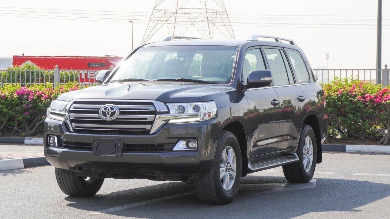 Toyota Land Cruiser EXR 5.7L 4WD