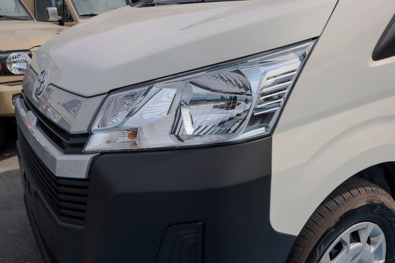 Toyota Hiace toyota hiace 2024 Automatic Patrol Passenger