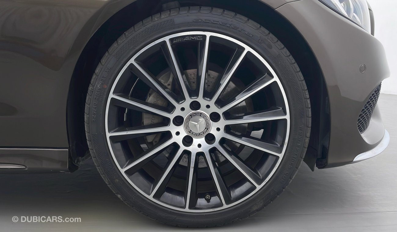 Mercedes-Benz C 200 AMG 2 | Zero Down Payment | Free Home Test Drive