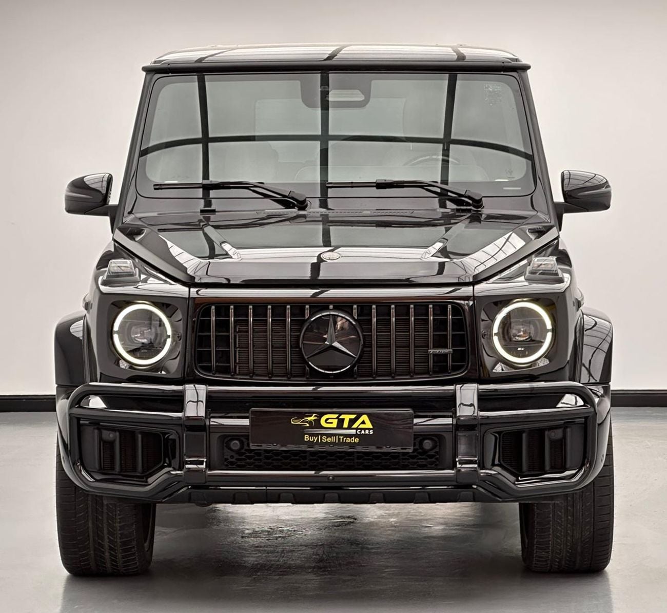 Mercedes-Benz G 63 AMG 2025 Mercedes-Benz G63 AMG Manufaktur Double Night Package, May/2027 Mercedes Warranty, GCC