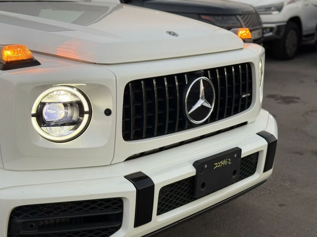 مرسيدس بنز G 63 AMG STD