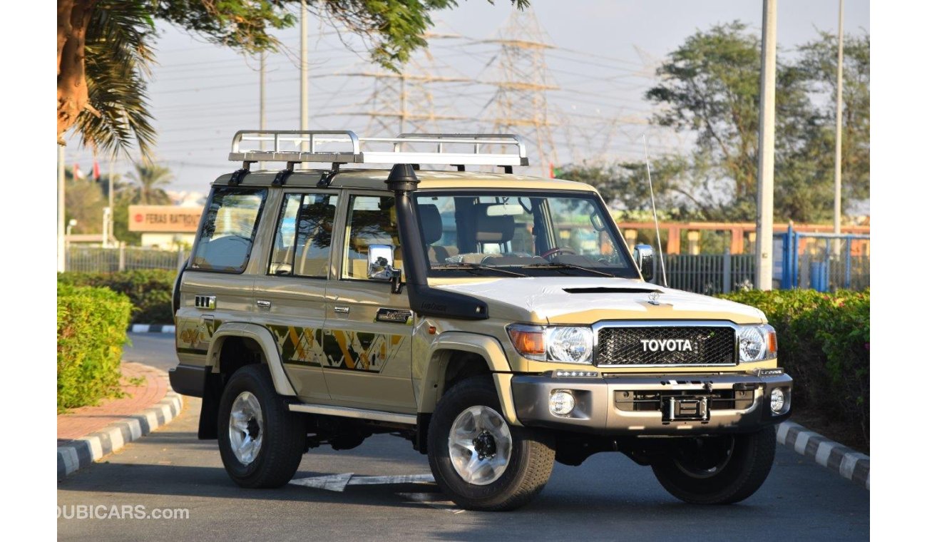 Toyota Land Cruiser Hard Top 76 V8 4.5L Diesel MT- Full option (Export only)