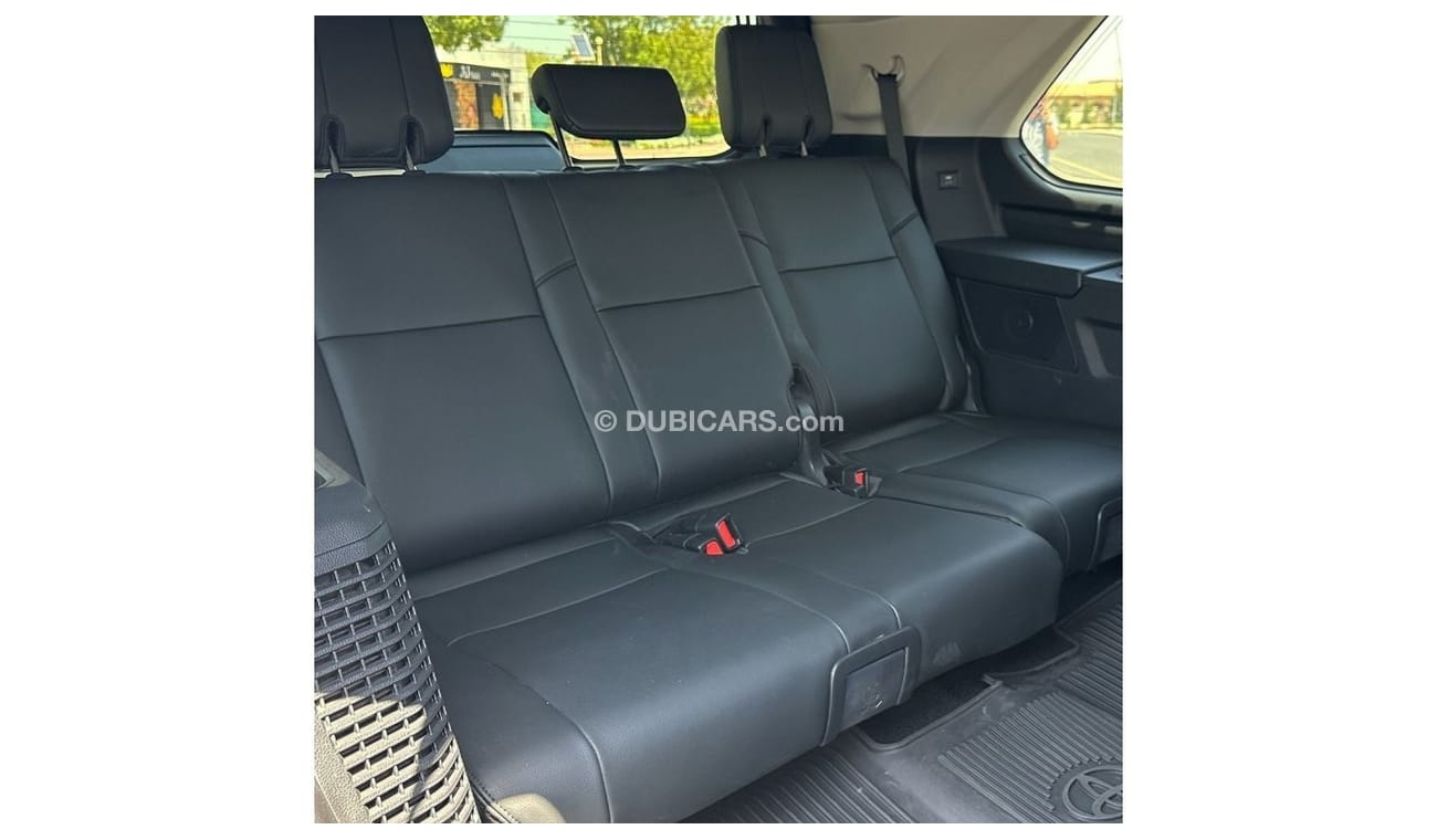 Used Toyota Sequoia i-FORCE MAX 3.4L Twin-Turbo V6 Hybrid 2023 for sale ...